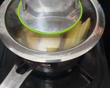 Foto langkah ke 7 dari resep Steak Ayam Crispy Saos Lada Hitam.