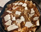 Foto del paso 4 de la receta: Chilaquiles rojos