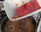 Foto del paso 3 de la receta: Carne de osobuco a la olla con salsa de tomate