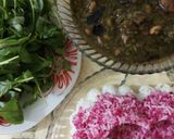 عکس مرحله 3 از دستور قرمه سبزی.. مامان آوینا جوون😍