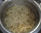 A picture of step 1 of Maggi Noodles Sizzler.