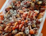 Foto langkah ke 2 dari resep English Fruit Cake.