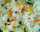 Foto del paso 1 de la receta: Arroz blanco con pickles, pepinillos, aceitunas y choclo!! 👌