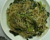 Hình bước làm 3 của món Mì xào chay🥦🥕🌶🥒🥬