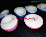 A picture of step 5 of Colourful deviled egg.