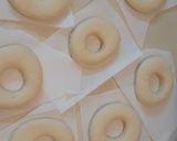 A picture of step 10 of Fluffy donuts.