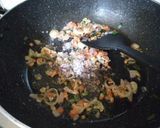 মটরশুঁটি চিকেনের স্যুপ(Motorshuti chicken soup recipe in Bengali) রেসিপির ধাপ 3 ছবি