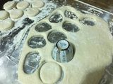 فطائر القواقع الشهيه😋🌹