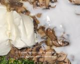 Une image de l'étape 4 de Farfalle aux champignons de Paris et sa sauce estragon.