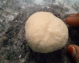 A picture of step 4 of Turkish flat bread.