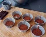 Une image de l'étape 4 de Fondant au chocolat coeur coulant.
