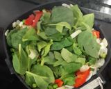 Foto del paso 5 de la receta: Cazuela de huevo, patatas, guisantes y verduras