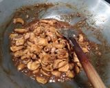 Foto langkah ke 5 dari resep 506. Ayam Jamur Lada Hitam.