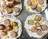 A picture of step 2 of Creamy yoghurt sausage disc.