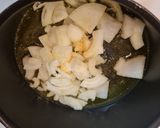 Foto del paso 2 de la receta: Guiso de pollo con berenjena y boniato