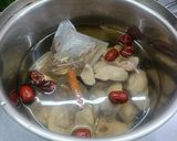 何首烏燉雞湯(簡單料理)的食譜步驟4照片