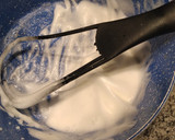 Foto del paso 2 de la receta: Bizcocho de manzana en sartén