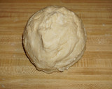 Foto del paso 3 de la receta: Rollo de manzanas con pasas y nueces