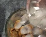 A picture of step 1 of Chikoo milkshake.