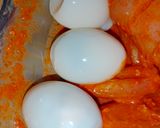 A picture of step 3 of Murgh Mussallim.