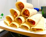 A picture of step 9 of Soy Meat Sauce Tortilla Wraps.