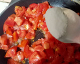 A picture of step 2 of Pizza souce.