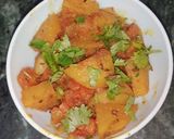 आलू गाजर की सब्जी (Aloo Gajar ki sabzi recipe in hindi) रेसिपी चरण 4 फोटो