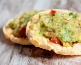 Foto del paso 9 de la receta: Guacamole casero con y sin tomate