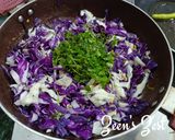 A picture of step 2 of Purple Cabbage and Moong Daal Fry.