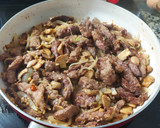 Foto del paso 4 de la receta: Ternera en salsa Strogonoff
