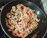 Foto langkah ke 2 dari resep Tumis Udang Tahu Simple.