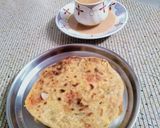 A picture of step 6 of Bhel paratha.