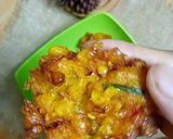 Foto langkah ke 5 dari resep Dadar jagung krispi.
