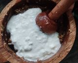 A picture of step 3 of Eggplant bharata with curd.