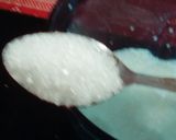 A picture of step 2 of کولڈ کافی.