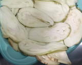 Foto del paso 1 de la receta: Berenjenas cuatro quesos