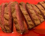 Foto del passaggio 3 della ricetta Tagliata di scottona cotta nel barbecue casalingo