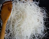 รูปขั้นตอนการทำที่ 3 ของ ผัดไทย (สูตรล้างตู้เย็น)