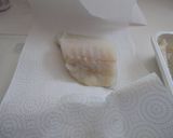 Foto del paso 2 de la receta Bacalao al pil pil y ñoras