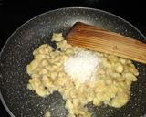 A picture of step 2 of Banana Halwa.