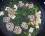 Foto langkah ke 5 dari resep Sup Bakso Lohua.