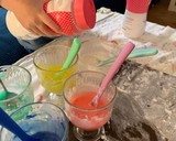 Foto del paso 2 de la receta: Glasa muy fácil para hacer galletas