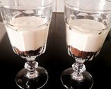 A picture of step 3 of Pomegranate and Walnut Parfait With Greek Yoghurt.
