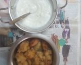 A picture of step 5 of Dahi bhalla.