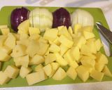 Foto del paso 1 de la receta: Cuartos traseros de pollo con verduras a la silla