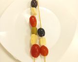 Foto del paso 1 de la receta: Pinchos  de Tomate Cherry, Queso y Aceitunas