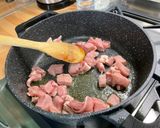 A picture of step 4 of Pork Sauté with Fennel and Cheesy Zucchini.