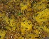 A picture of step 9 of Dudhi (bottlegourd) And Methi (fenugreek) Muthiya.