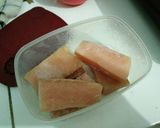 Foto langkah ke 1 dari resep Ikan tuna teriyaki sederhana.
