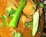 A picture of step 6 of Chicken curry masala.